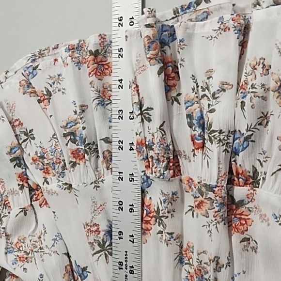 Ruffle Tiered Floral Top - Picture 7 of 14